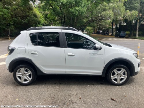 Renault SANDERO STEPWAY EASY 2017/2018